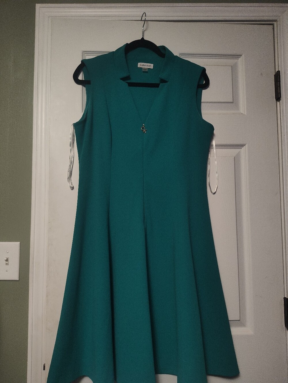 Calvin Klein Teal V-Neck Sleeveless Flared Dress